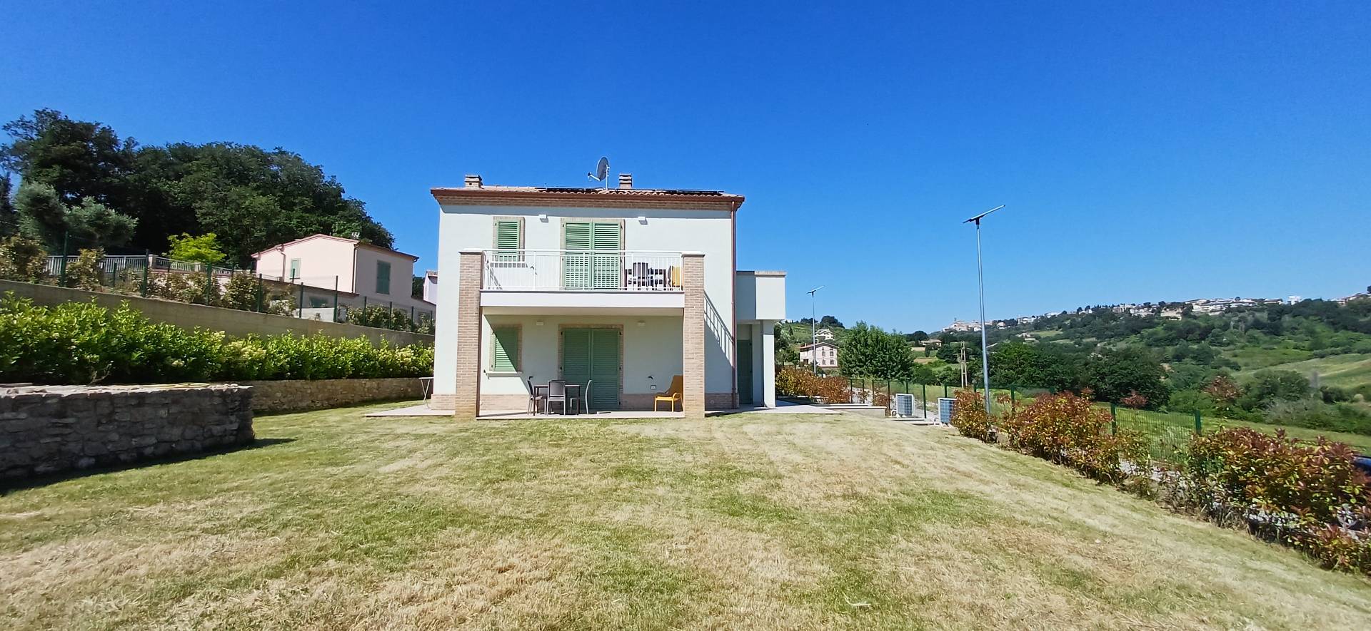 Appartement met panoramisch uitzicht en tuin in Campofilone - Foto 1