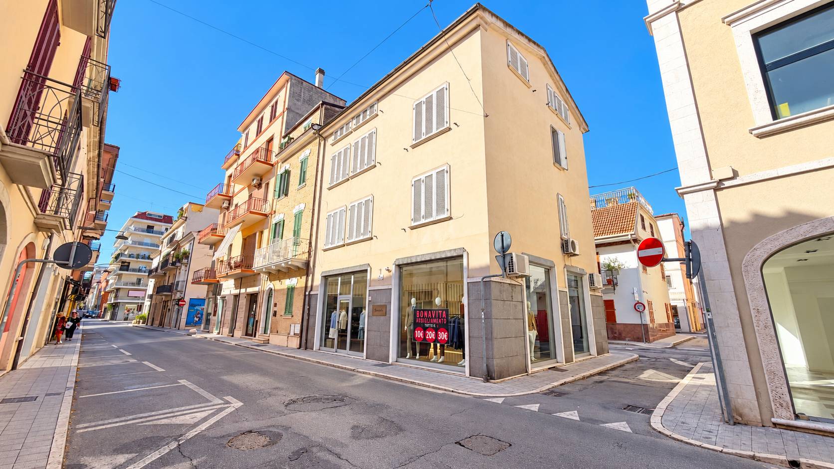 Appartement in San Benedetto del Tronto, centraal gelegen - Foto 1