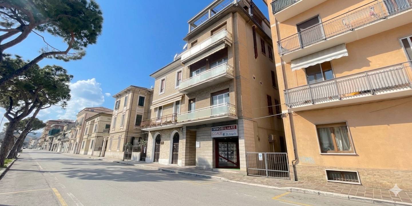 Vrijstaande woning met lift in centrum San Benedetto del Tronto
