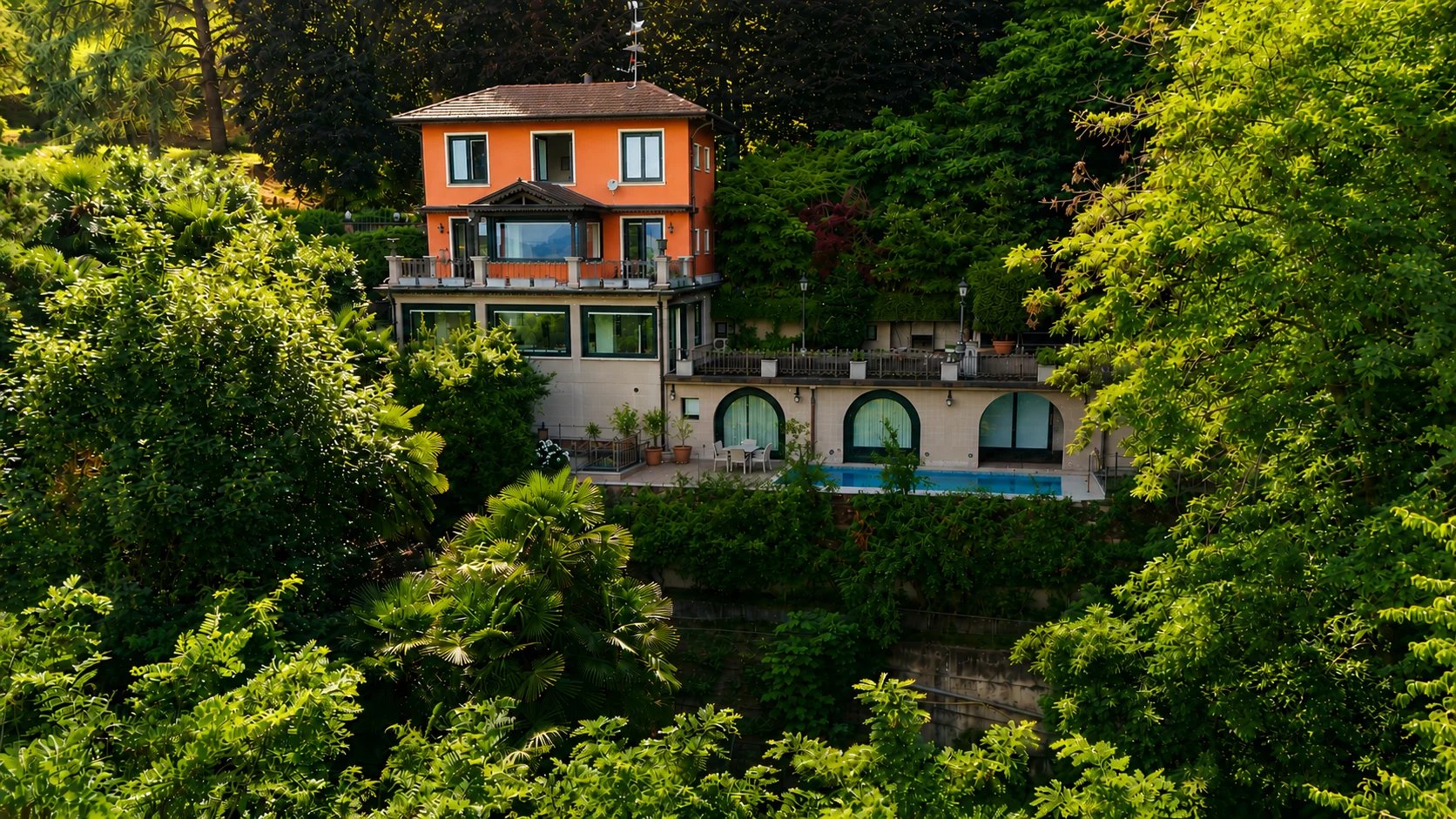 Luxe villa met zwembad aan het Lago Maggiore in Meina - Foto 1