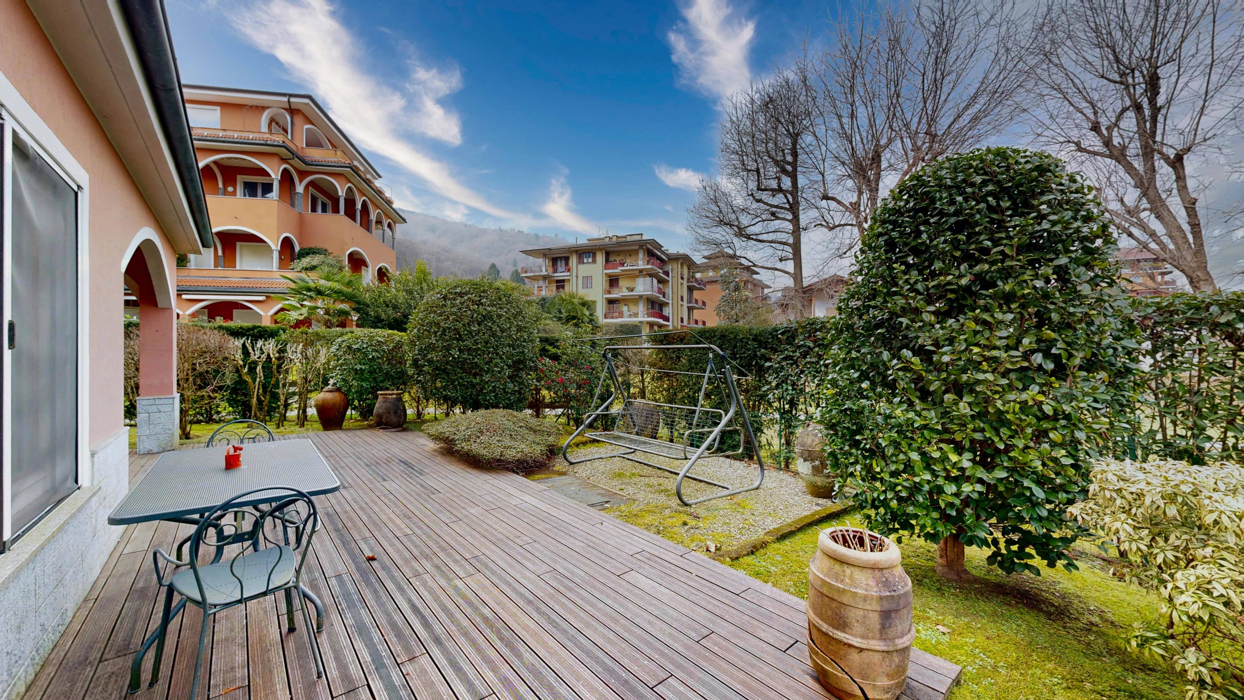 Appartement Appartamento in vendita a Stresa met privétuin in Stresa