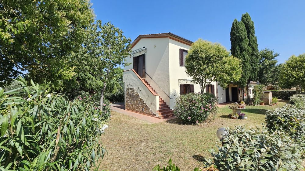 Gerenoveerde boerderij met zwembad nabij San Gimignano - Foto 1