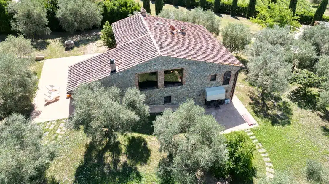 Boerderij / Rustico Casale toscano met panoramisch uitzicht op San Gimignano in San Gimignano